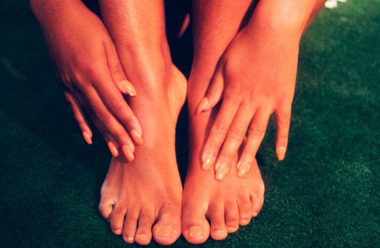 Met welke voetklachten kun je bij een pedicure terecht?